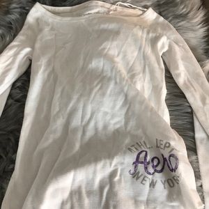 Pure white Aeropostale shirt😚